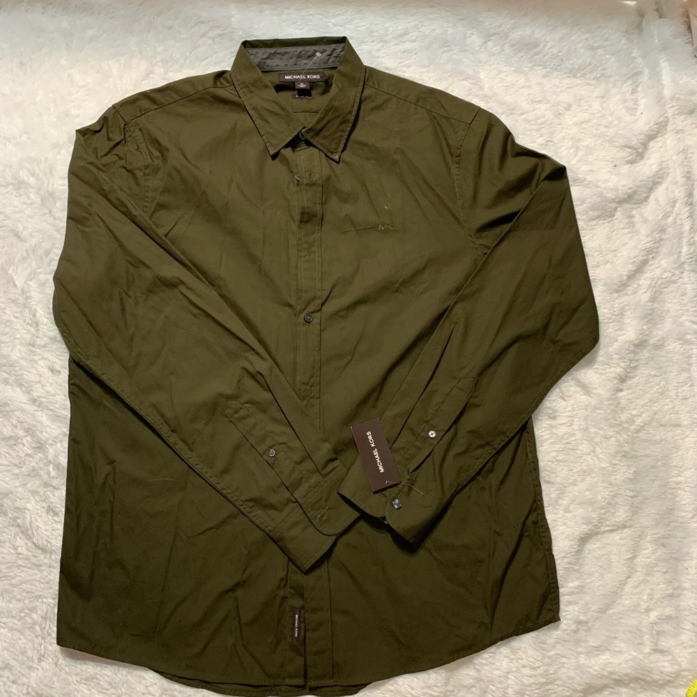 Michael kors green olive long sleeve bottom down shirt size XL